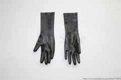 short latex gloves in purple color